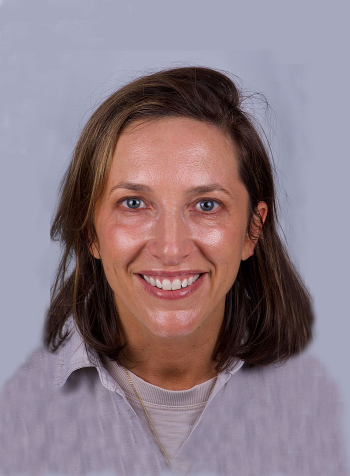 Dr Sara Byrne - Periodontal Specialist